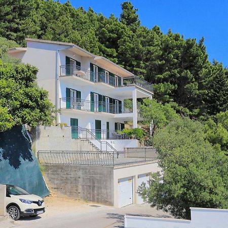 Apartments With A Parking Space Brela, Makarska - 6043 Buitenkant foto
