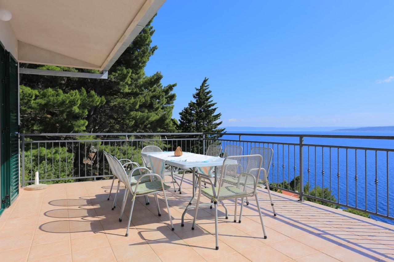 Apartments With A Parking Space Brela, Makarska - 6043 Buitenkant foto