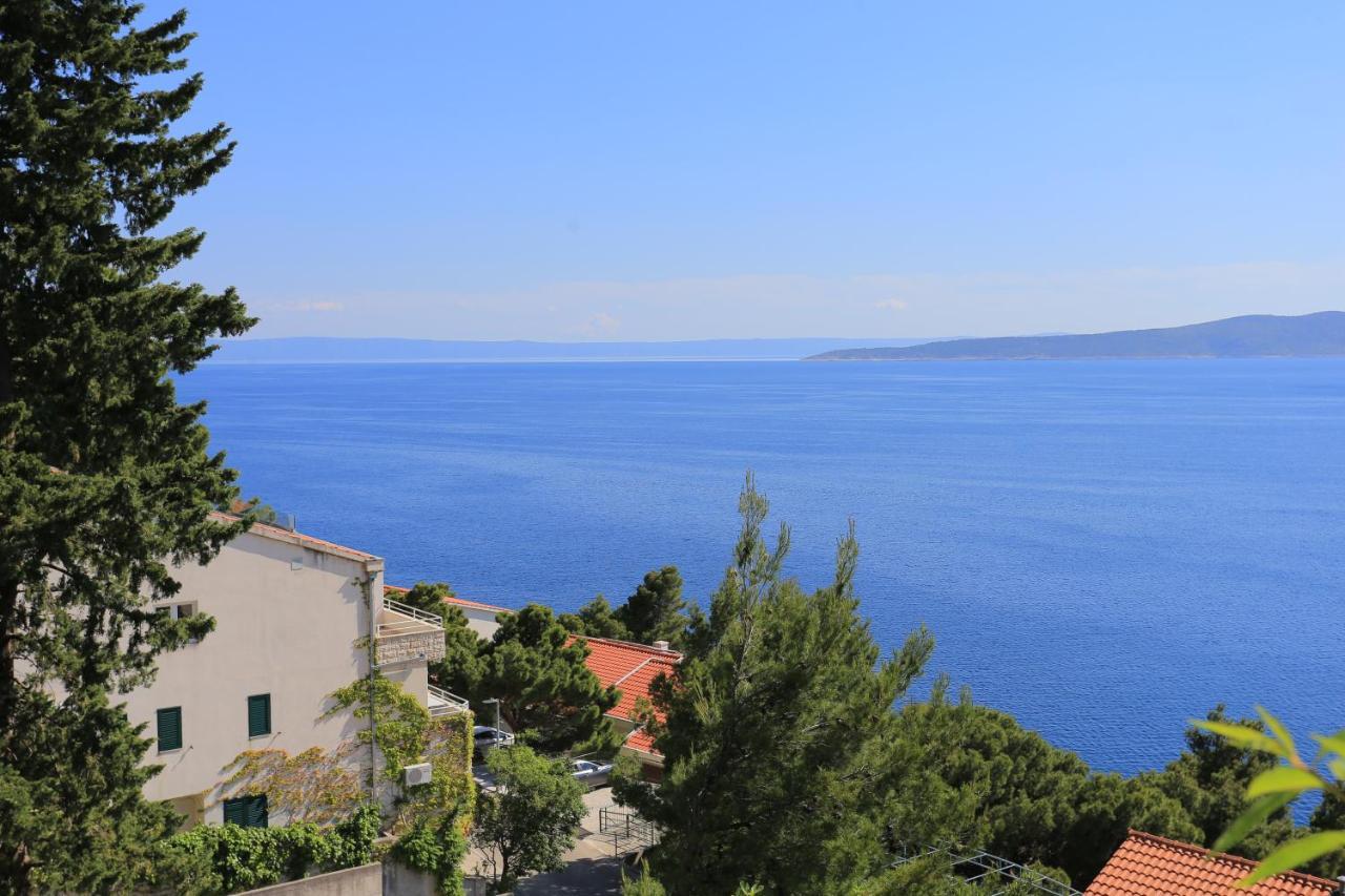 Apartments With A Parking Space Brela, Makarska - 6043 Buitenkant foto